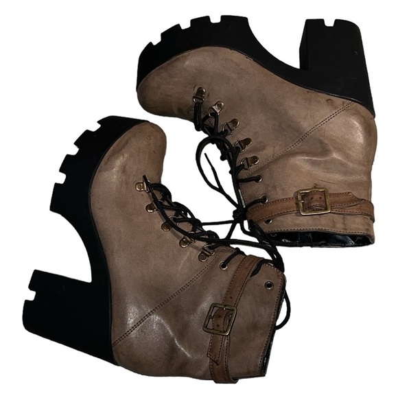 Santas & Saltos made in Brazil lace up heel combat hiking style boots sz 8 - Picture 2 of 7